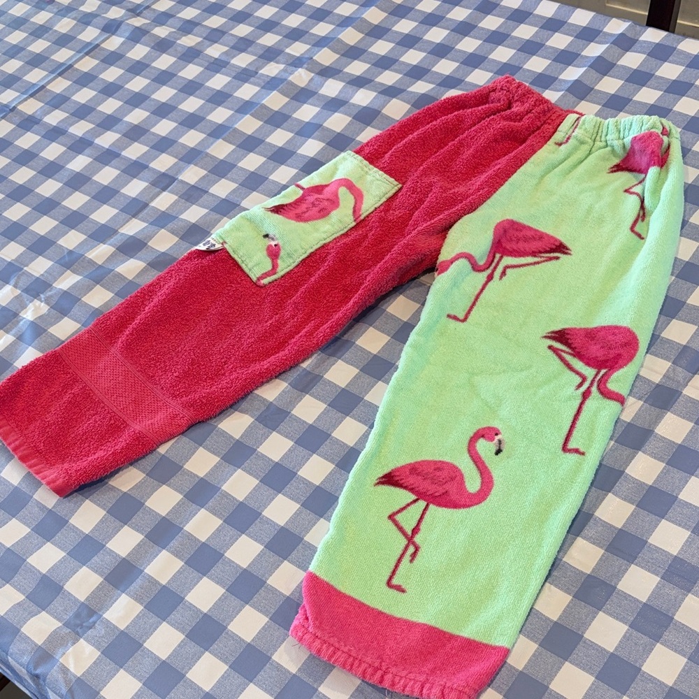 Kiki’s Nation Kids Pink and Mint Flamingo towel pool beach Pants- size XS 6/7